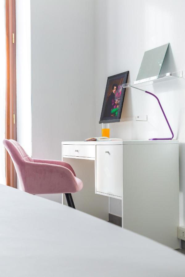 Ferdinando Art House By Wonderful Italy Apartment Naples Luaran gambar